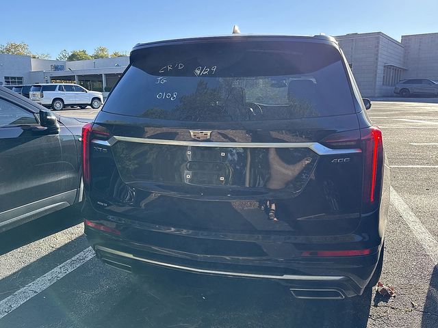 2025 Cadillac XT6 Premium Luxury photo 2