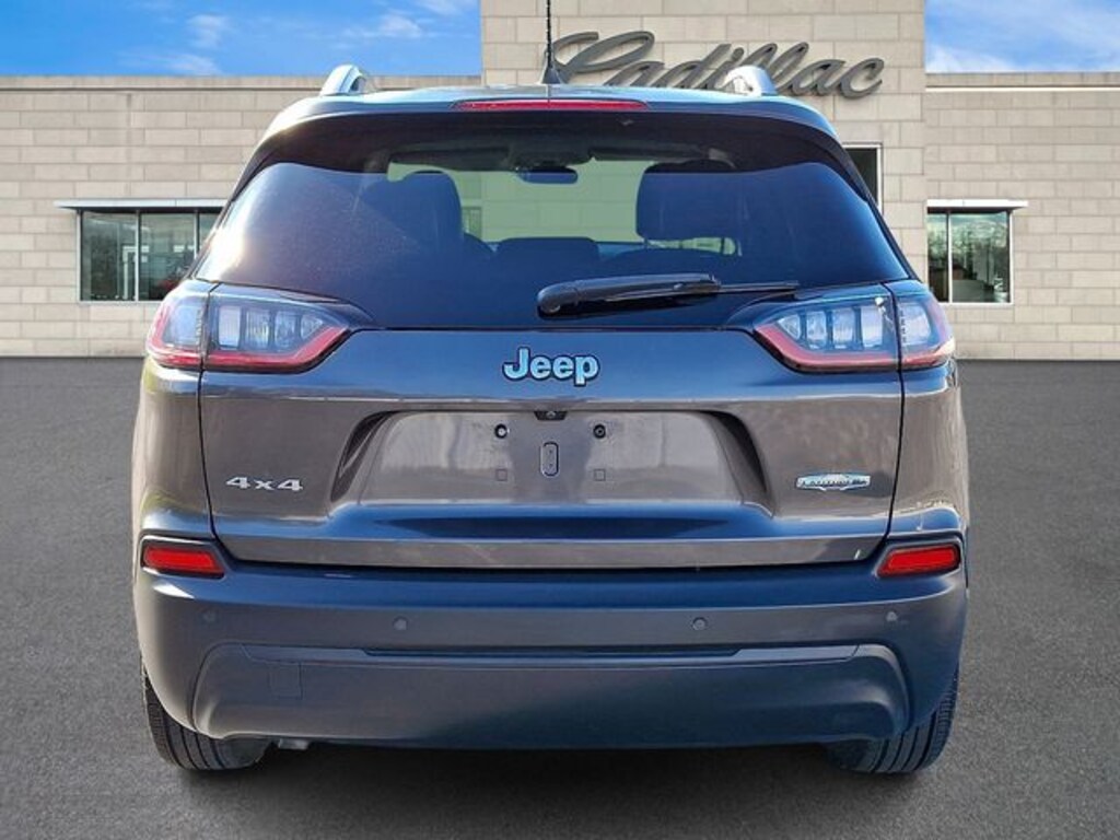 Used 2019 Jeep Cherokee Latitude Plus SUV