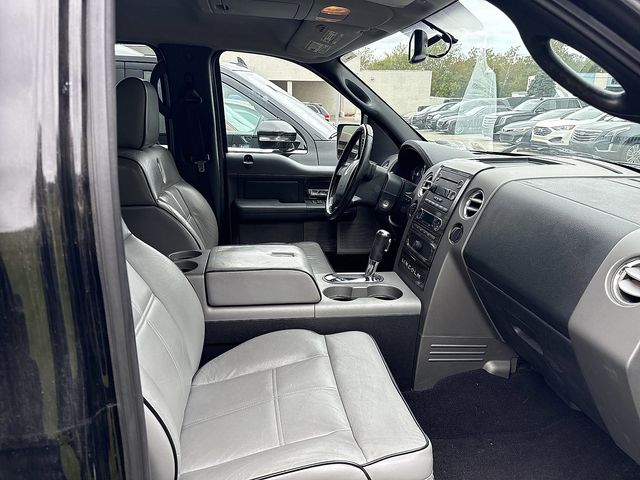 2008 Lincoln Mark LT photo 4