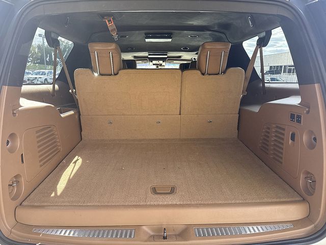 2017 Cadillac Escalade ESV Platinum photo 3