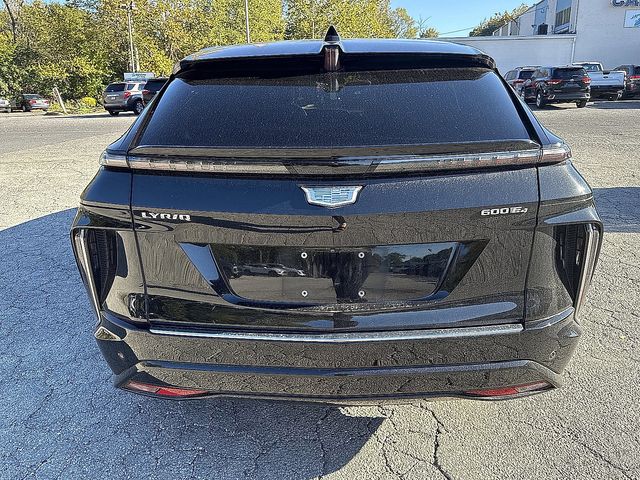2024 Cadillac Lyriq Luxury photo 4