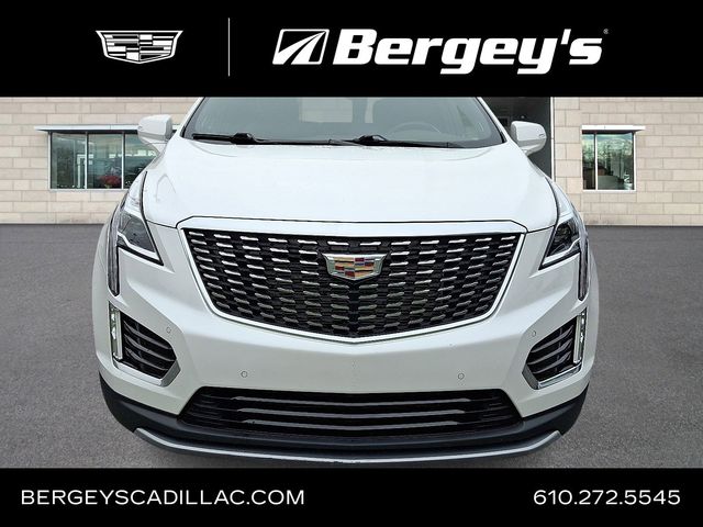 2022 Cadillac XT5 Premium Luxury photo 3