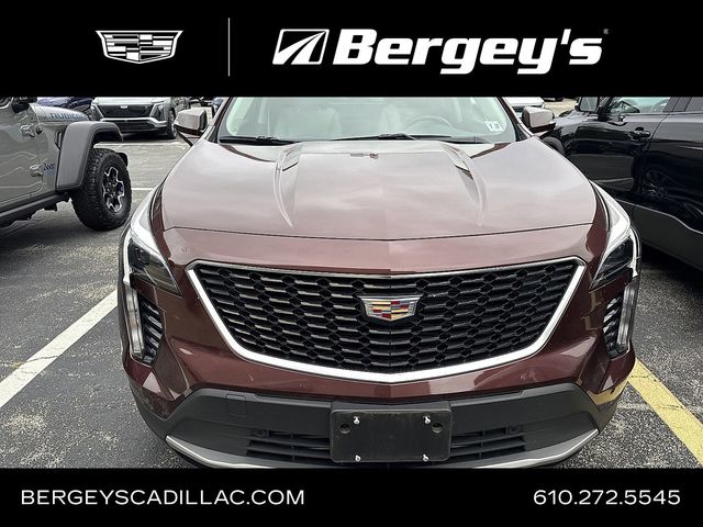 2023 Cadillac XT4 Premium Luxury photo 2