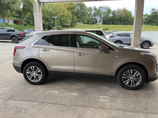 2022 Cadillac XT5 Premium Luxury photo 3