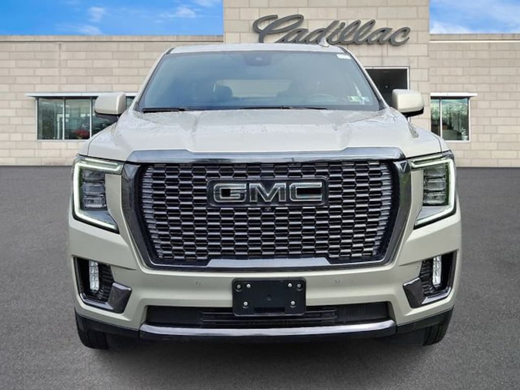 Used 2023 GMC Yukon Denali Ultimate SUV