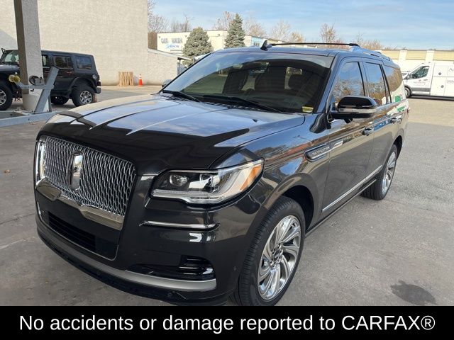 2024 Lincoln Navigator Reserve photo 2