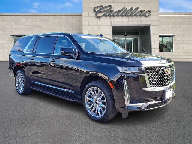 2023 Cadillac Escalade ESV Premium Luxury photo 2