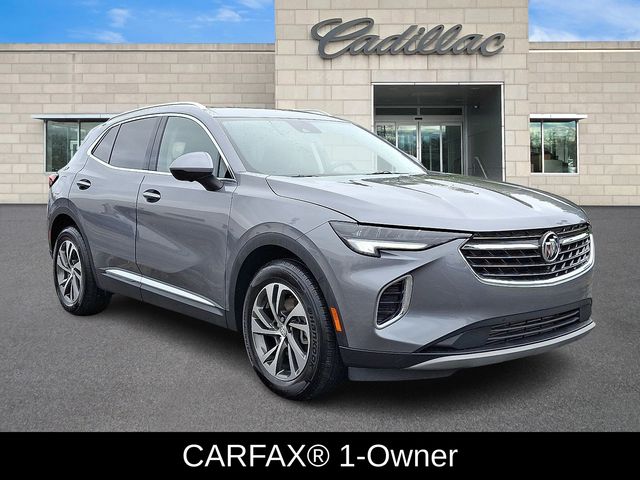 2022 Buick Envision Essence photo 2