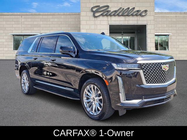 2023 Cadillac Escalade ESV Premium Luxury photo 2