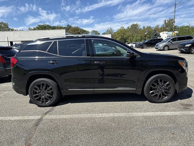 2022 Gmc Terrain Denali photo 3