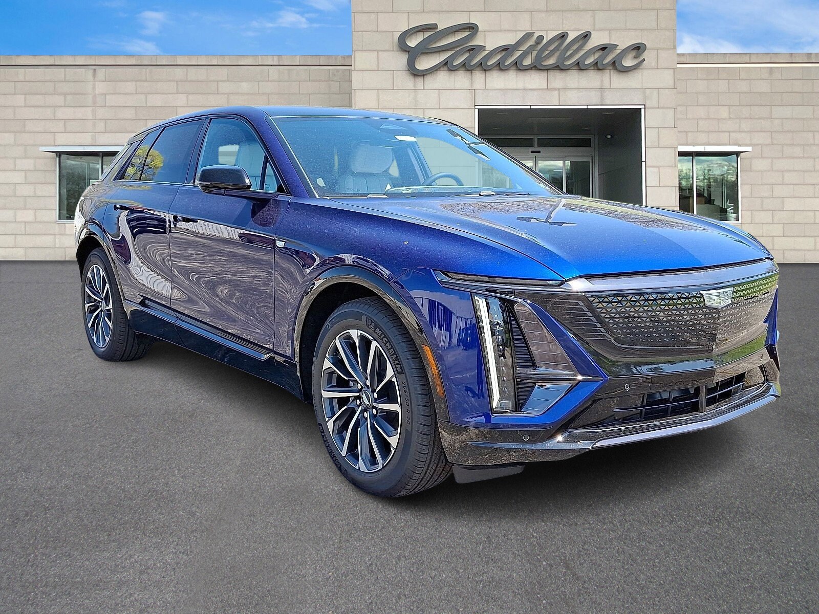 2025 CADILLAC Lyriq Sport SUV | Opulent Blue Metallic | Bergey's