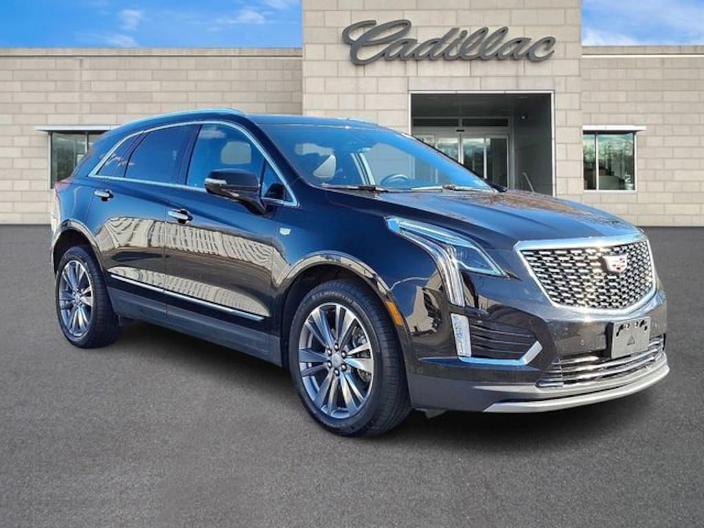 Certified 2025 Cadillac XT5 Premium Luxury SUV