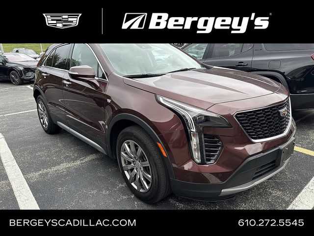 2023 Cadillac XT4 Premium Luxury photo 3