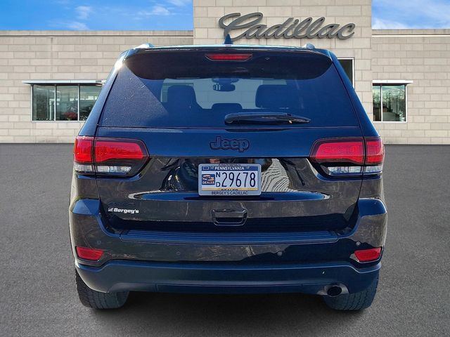 2021 Jeep Grand Cherokee Freedom photo 3