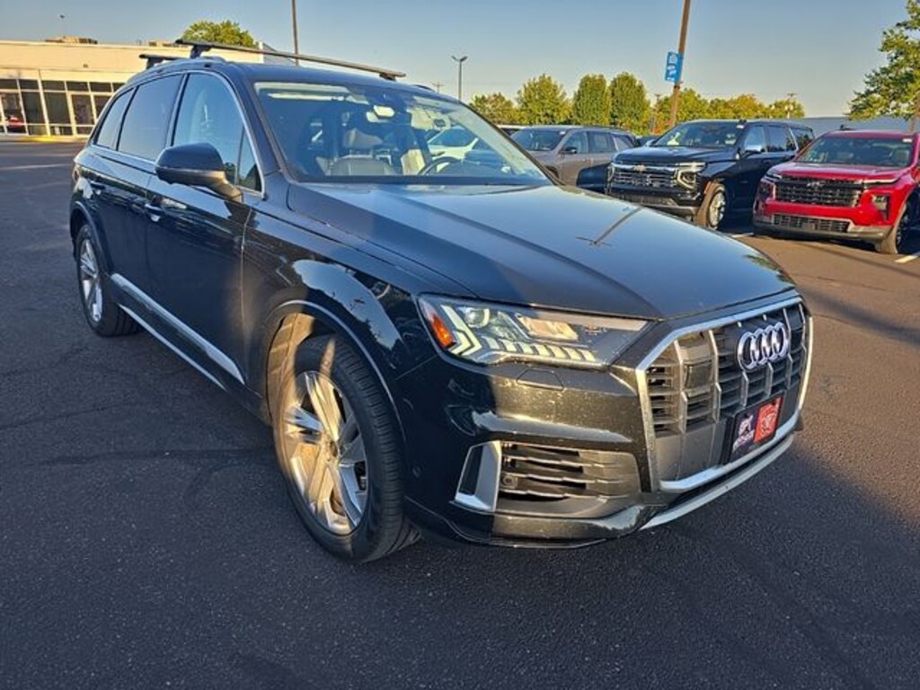 Used 2023 Audi Q7 55 Premium SUV
