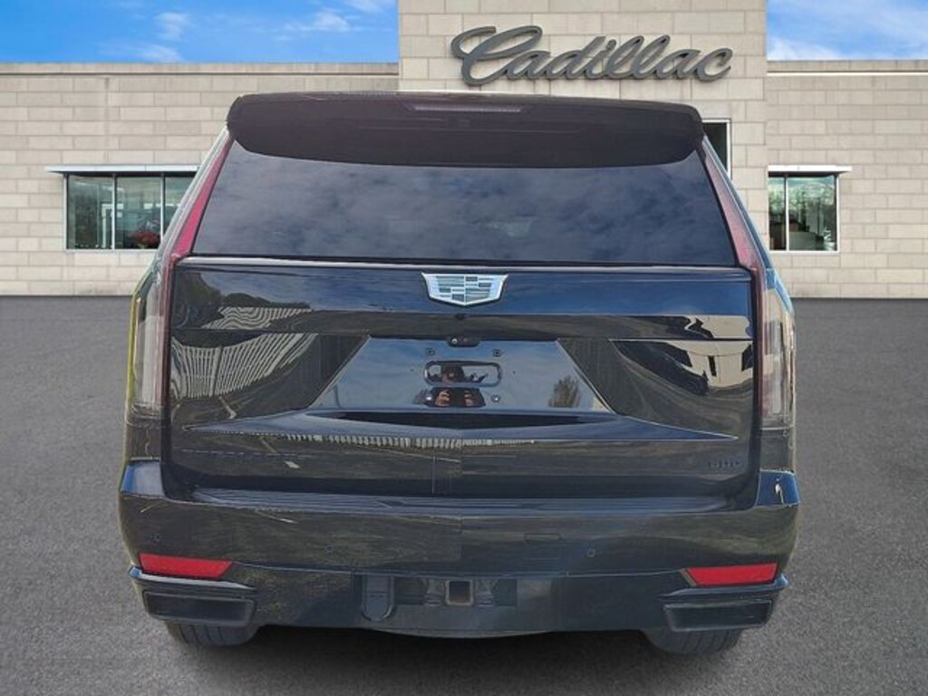 Used 2022 Cadillac Escalade Sport SUV