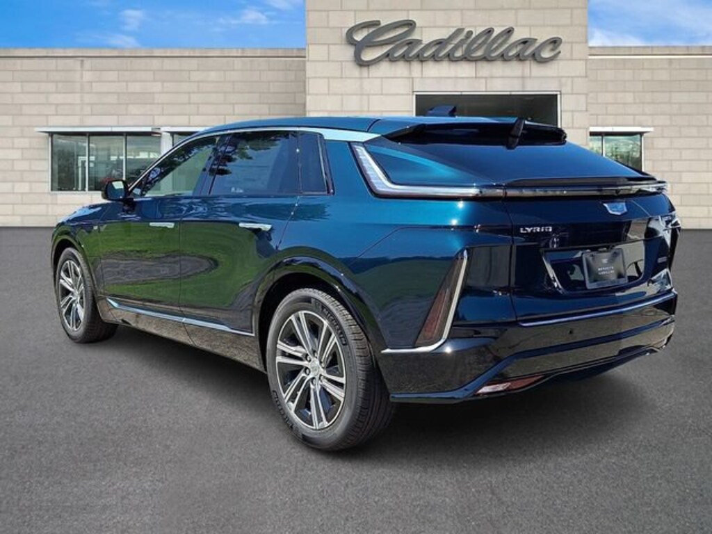 New 2026 CADILLAC LYRIQ Premium Luxury SUV