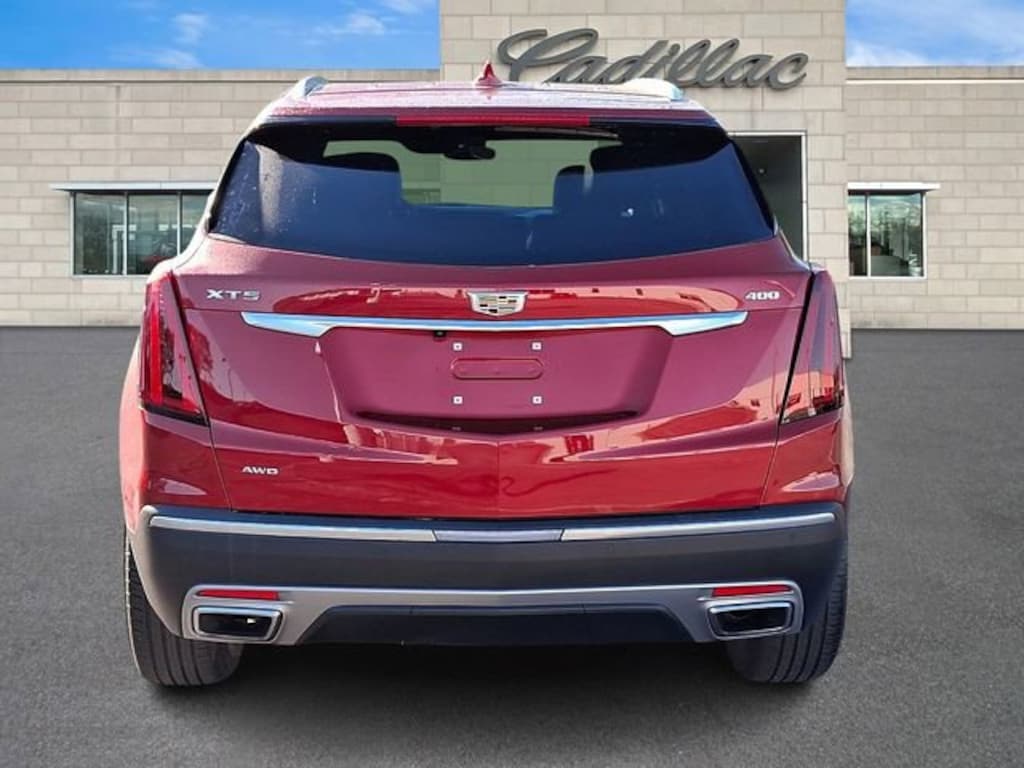 Used 2023 CADILLAC XT5 Premium Luxury SUV