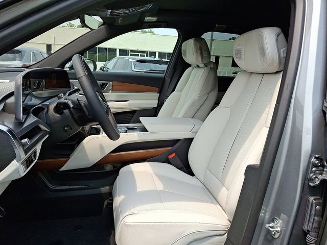2026 Cadillac VISTIQ Sport - Photo 8