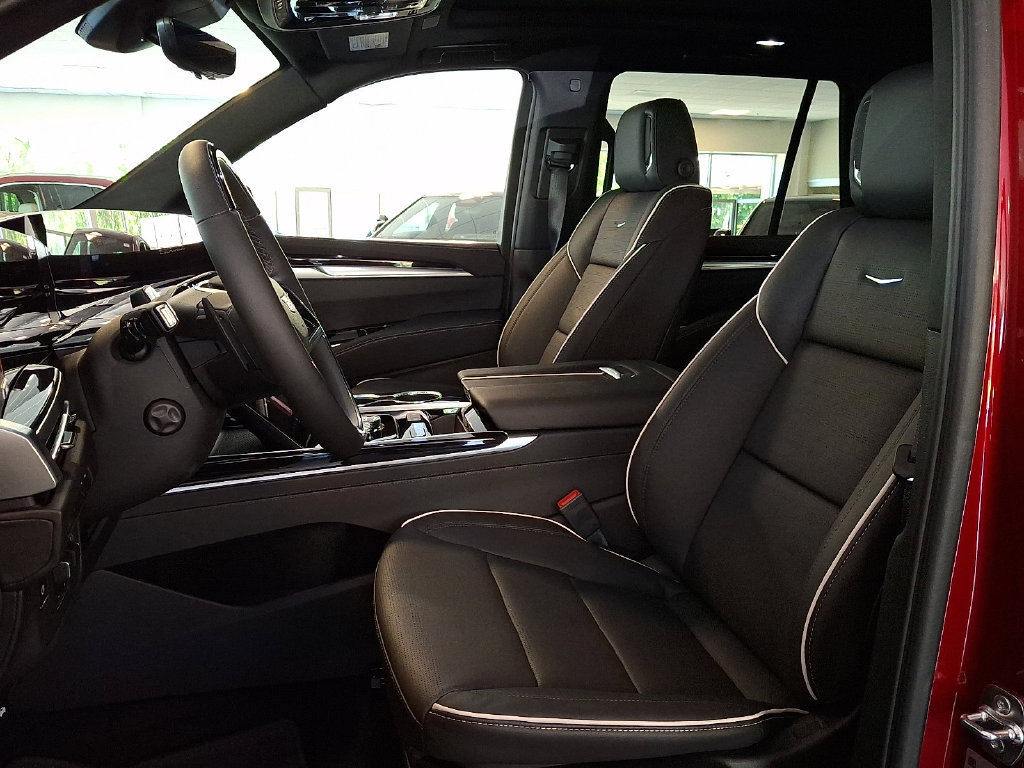 2026 Cadillac Escalade Sport - Photo 9