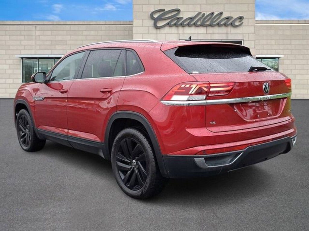 Used 2022 Volkswagen Atlas Cross Sport 2.0T SE w/Technology