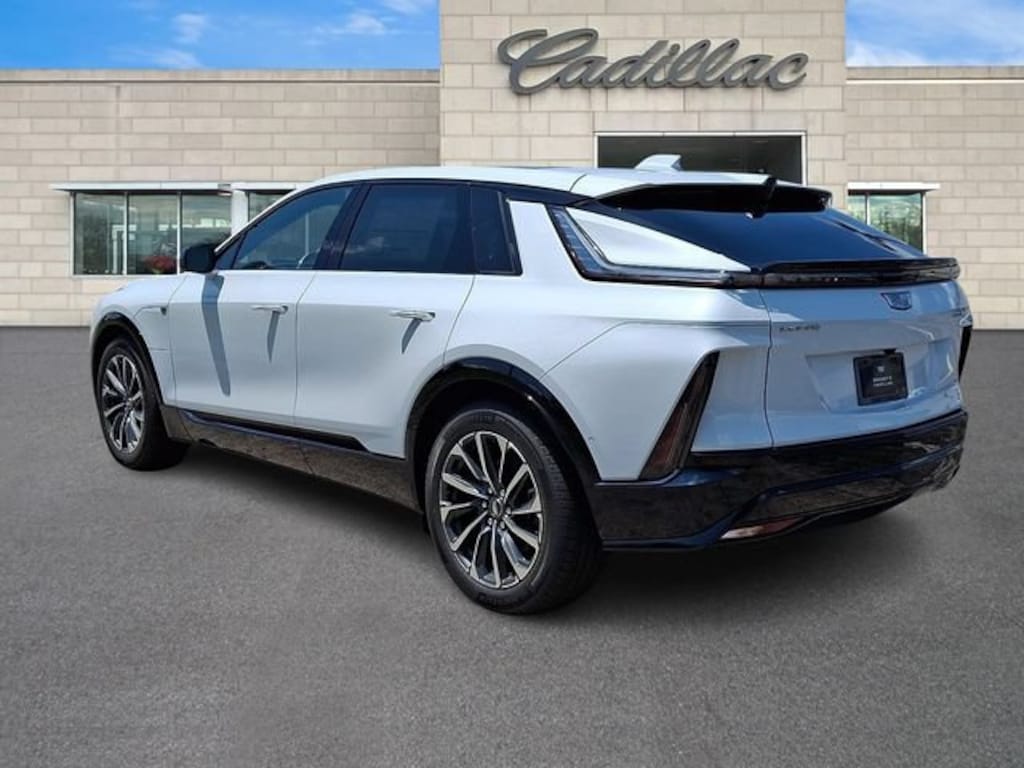 New 2026 CADILLAC LYRIQ Sport SUV