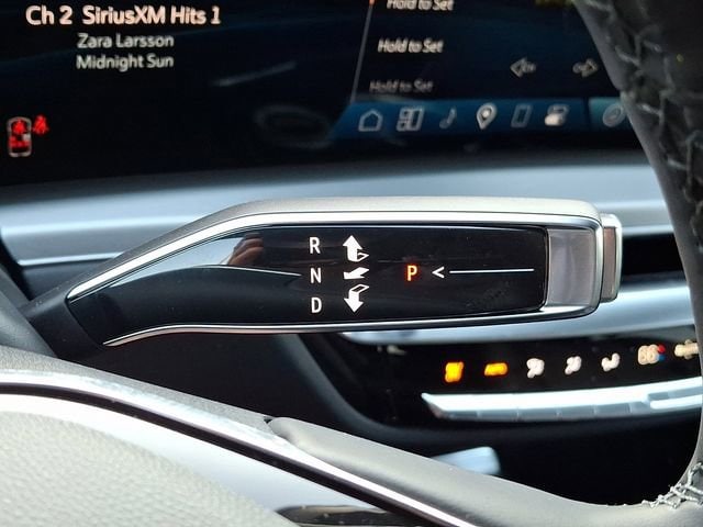 2026 Cadillac LYRIQ Signature Sport - Photo 10