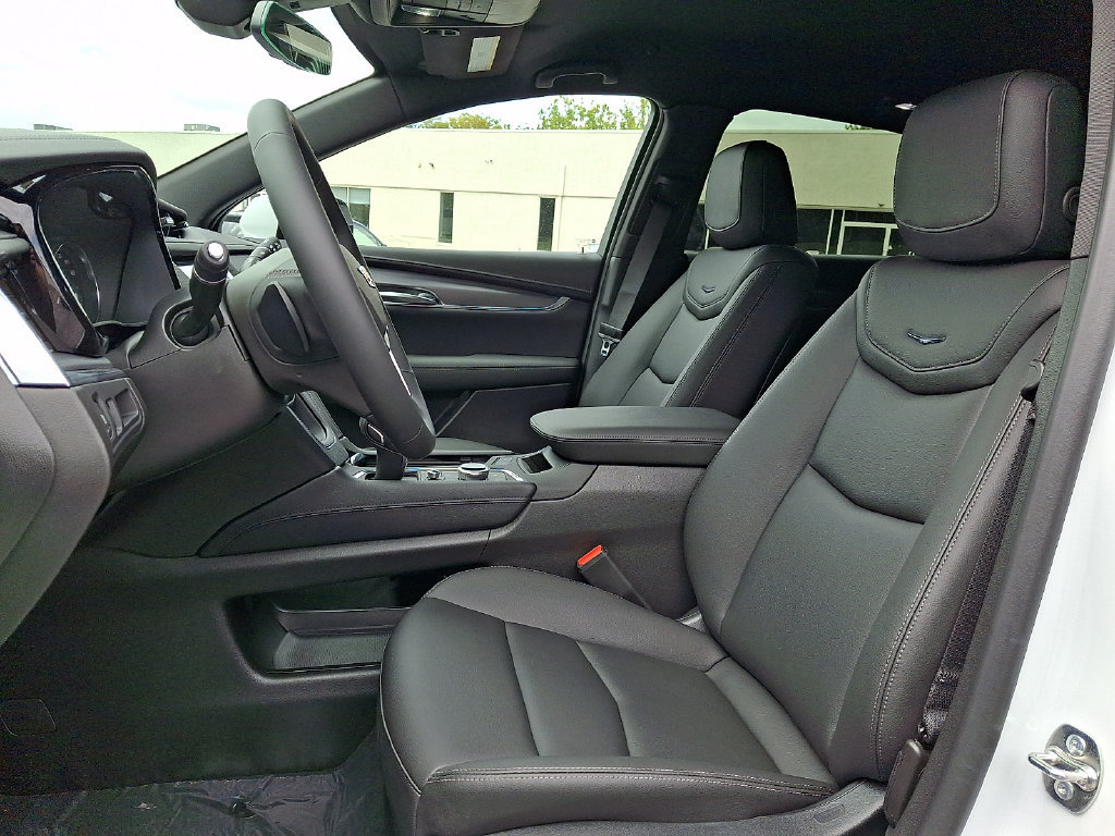 2026 Cadillac XT5 Luxury - Photo 7
