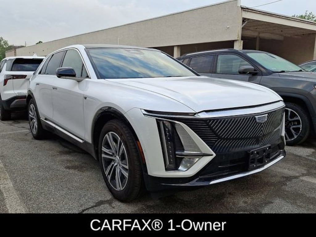 Certified 2024 CADILLAC LYRIQ Luxury 1 SUV
