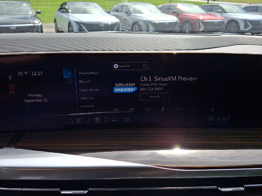2026 Cadillac Escalade Luxury - Photo 11