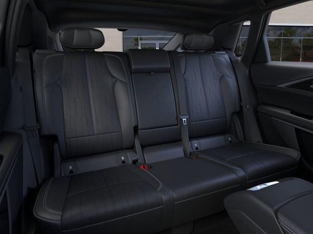 2026 Cadillac LYRIQ Signature Sport - Photo 19