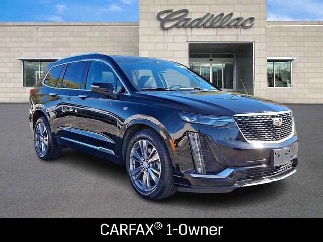 2025 Cadillac XT6 Premium Luxury photo 2