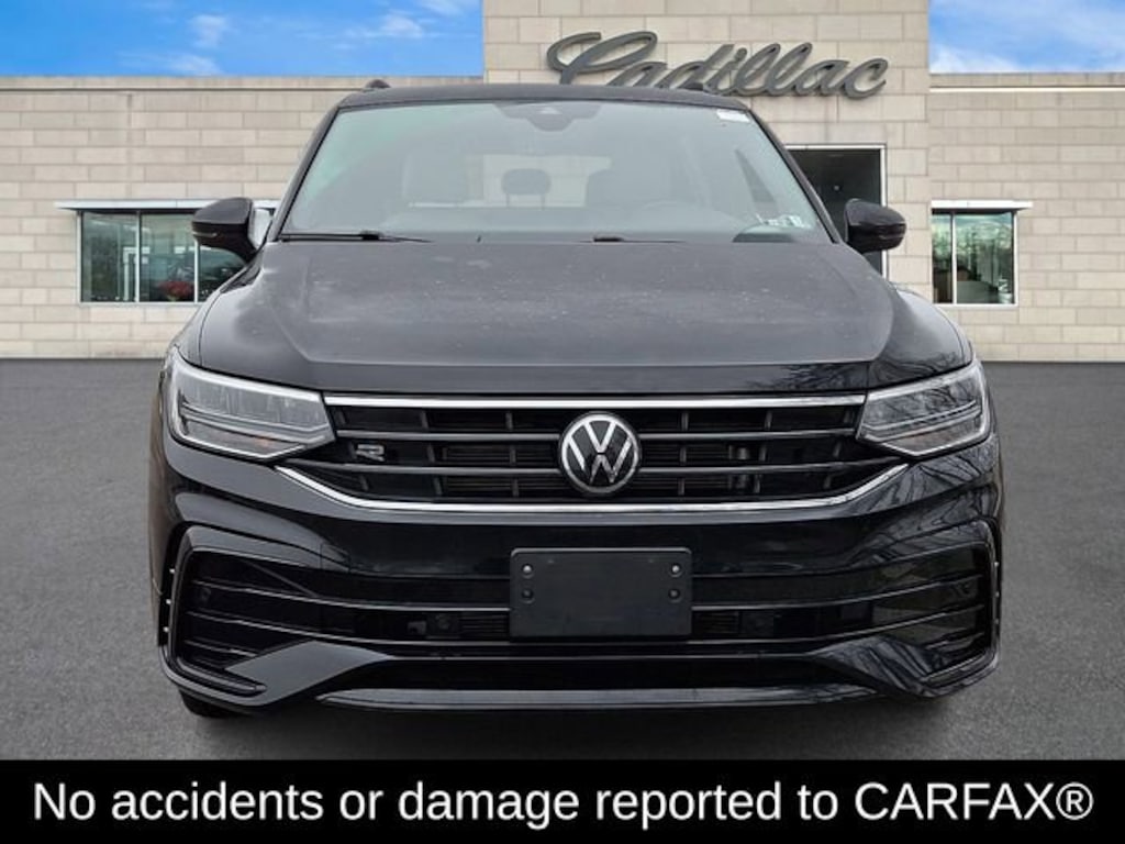 Used 2022 Volkswagen Tiguan SE R-Line Black