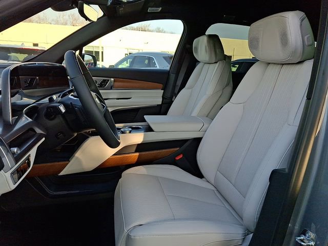 2026 Cadillac VISTIQ Sport - Photo 9