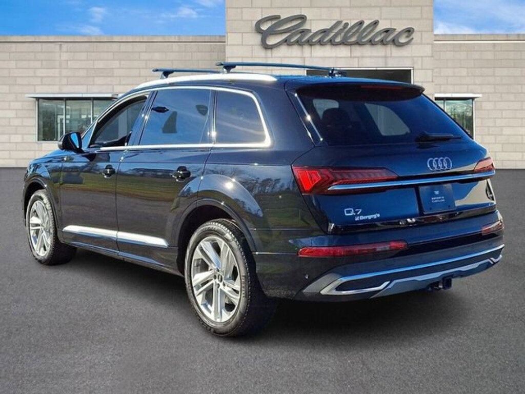 Used 2023 Audi Q7 Premium