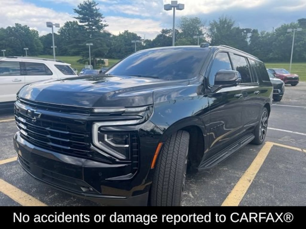 Used 2025 Chevrolet Suburban RST SUV