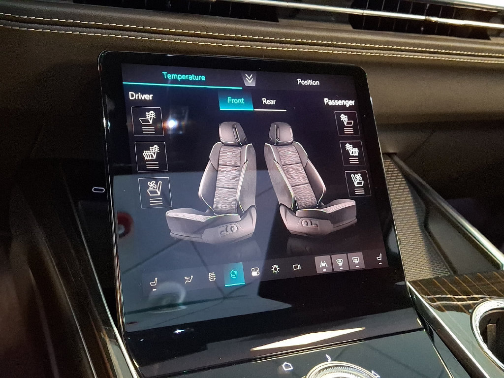 2026 Cadillac Escalade Luxury - Photo 15