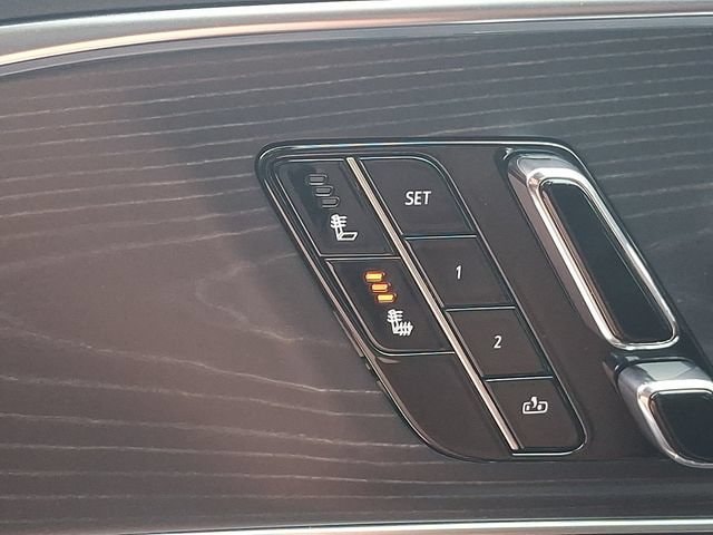 2026 Cadillac LYRIQ Luxury - Photo 15