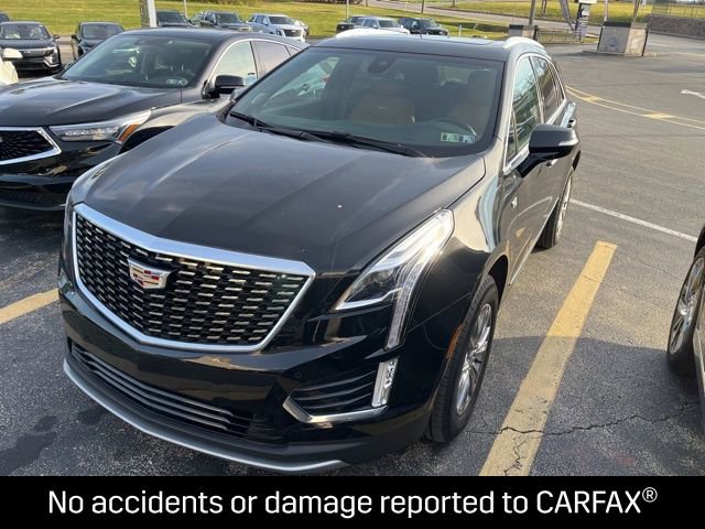 2022 Cadillac XT5 Premium Luxury photo 3