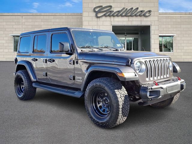 2018 Jeep Wrangler Unlimited Sahara photo 2