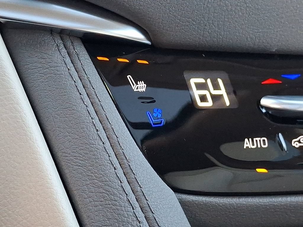 2026 Cadillac XT5 Premium Luxury - Photo 14