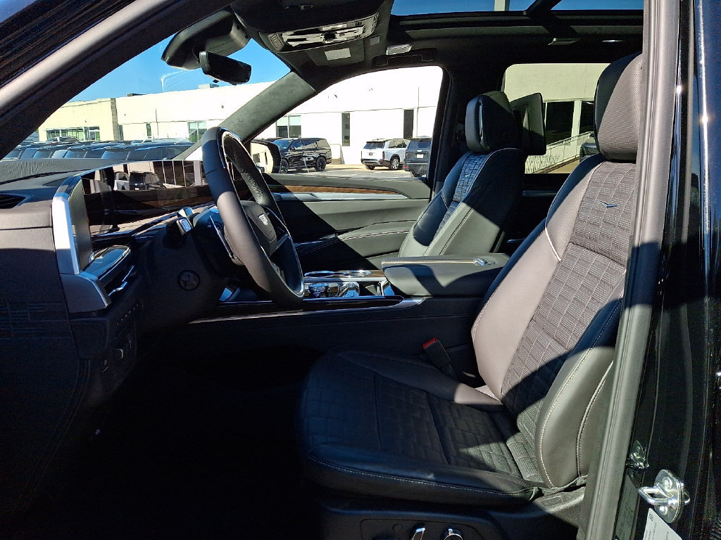 2026 Cadillac Escalade ESV Platinum Sport - Photo 7