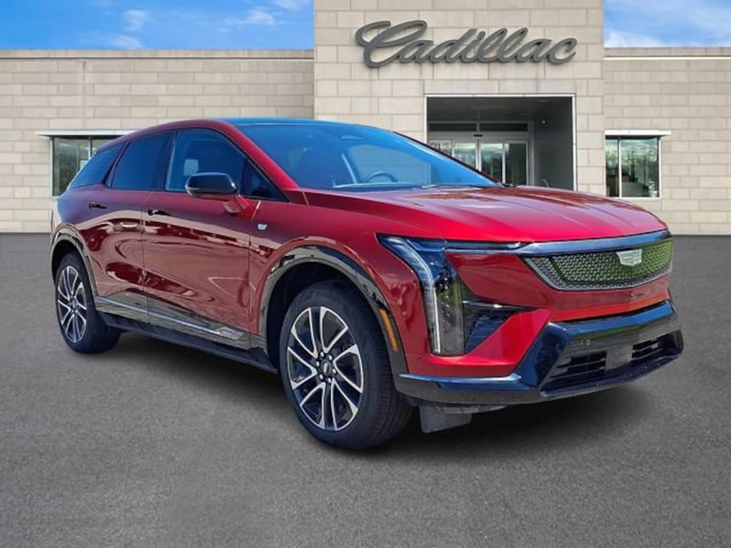 New 2026 CADILLAC OPTIQ Sport SUV