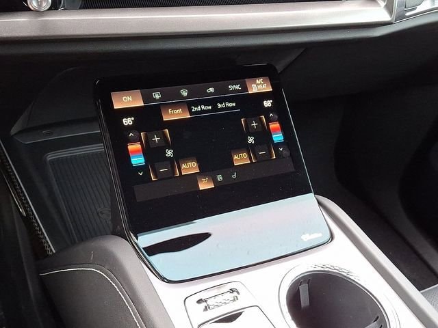 2026 Cadillac VISTIQ Luxury - Photo 10