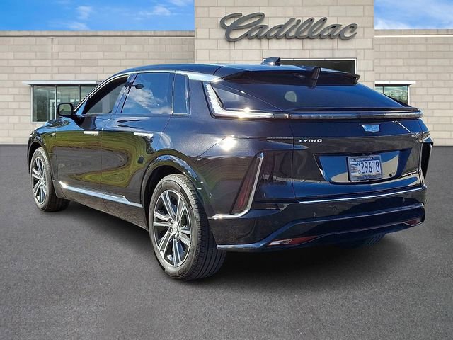 2024 Cadillac Lyriq Luxury photo 4