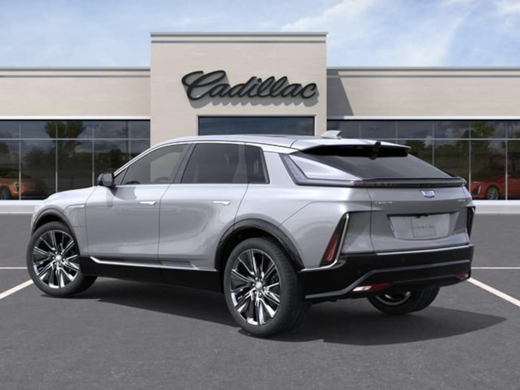 New 2026 CADILLAC LYRIQ Signature Luxury SUV