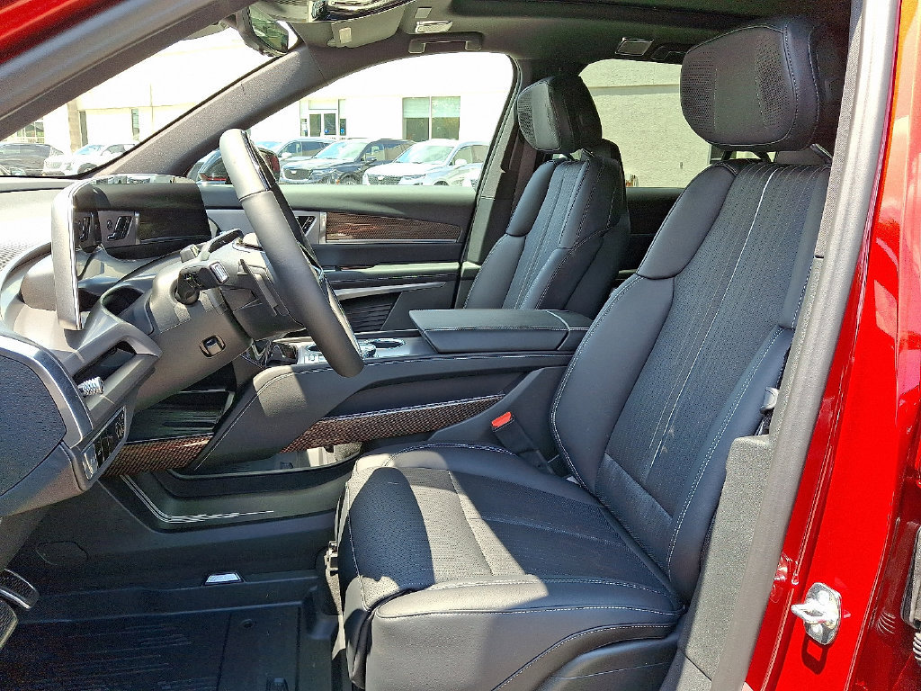 2026 Cadillac VISTIQ Sport - Photo 9