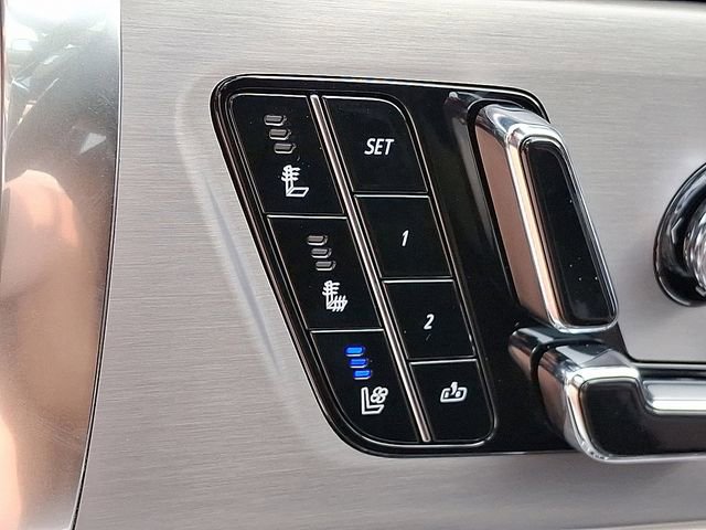 2026 Cadillac VISTIQ Sport - Photo 15