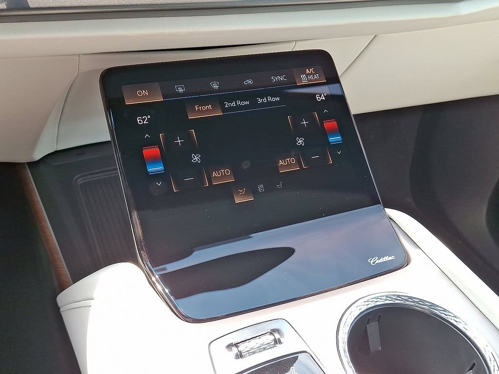 2026 Cadillac VISTIQ Sport - Photo 8