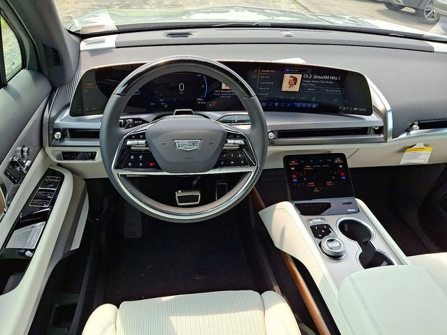 2026 Cadillac VISTIQ Sport - Photo 7